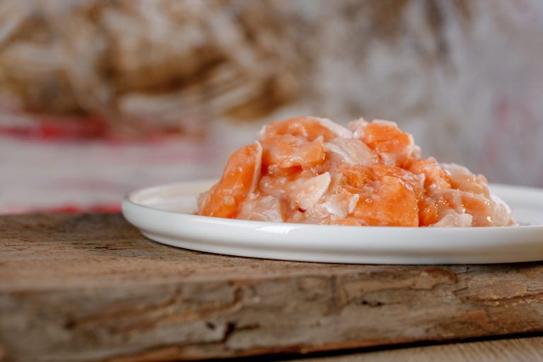 Barfgold Lachswürfel